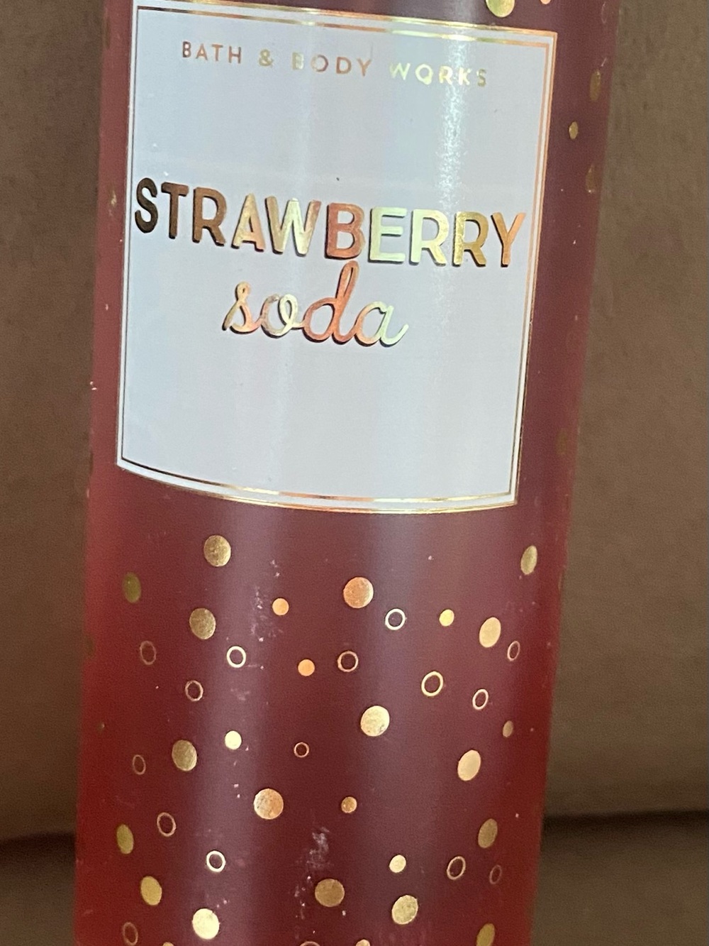 Bath & Body Works Strawberry Soda Body Wash - Pink with Gold Dots